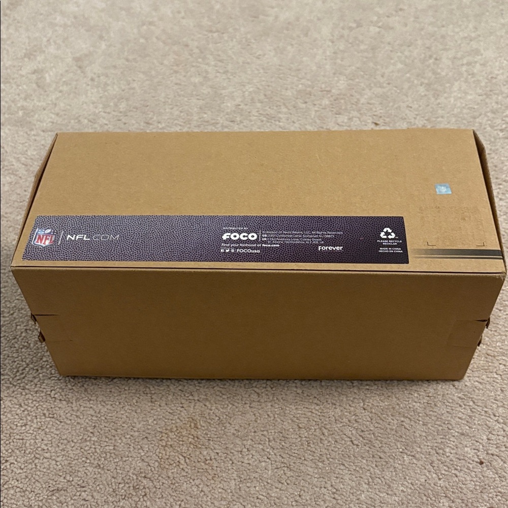New England Patriots Memory Foam Slides - Picture 7 of 8